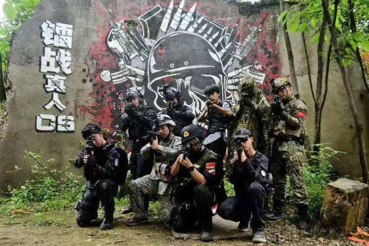 想打野战玩真人CS,广州天河有打彩弹的地方?(广州真人cs收费)-图2 想打野战玩真人CS,广州天河有打彩弹的地方?(广州真人cs收费)-图2