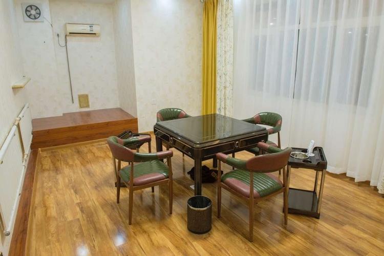 开棋牌室需要哪些条件?(哈尔滨棋牌室收费标准)-图3 开棋牌室需要哪些条件?(哈尔滨棋牌室收费标准)-图3