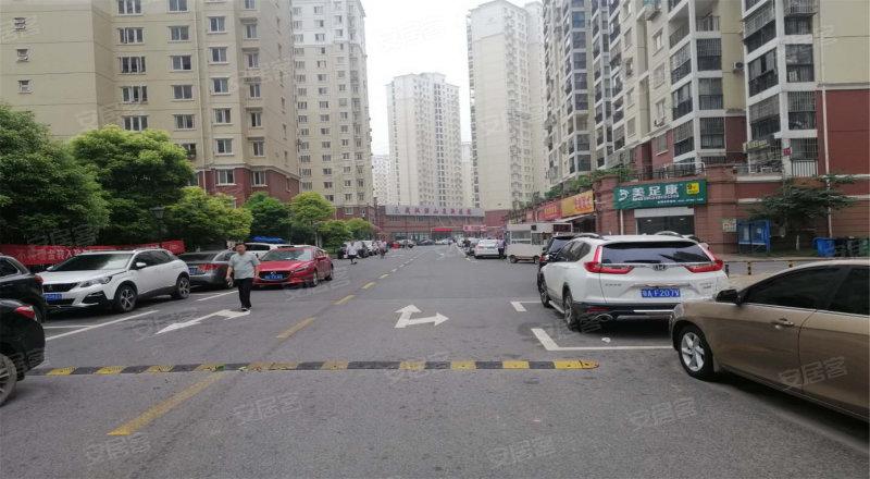 东方雅园1号楼是住宅吗?(华师大附近停车收费)-图2 东方雅园1号楼是住宅吗?(华师大附近停车收费)-图2