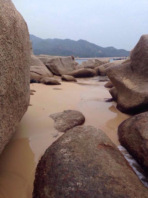 惠州巽寮湾磨子石岛要门票吗?(惠州市巽寮湾要收费吗)-图2 惠州巽寮湾磨子石岛要门票吗?(惠州市巽寮湾要收费吗)-图2