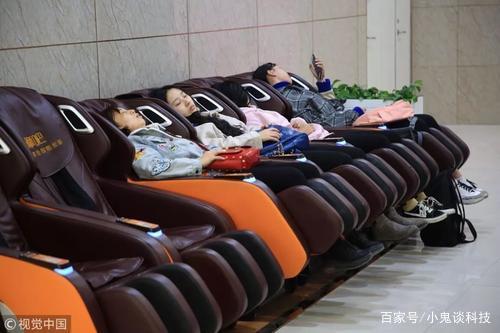 火车站为什么没有充电的地方？(火车站按摩椅收费)