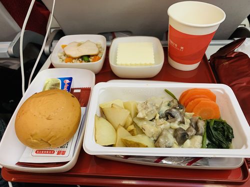 西部航空机票不含餐食有饮料吗?(海航预订餐食收费吗)-图2 西部航空机票不含餐食有饮料吗?(海航预订餐食收费吗)-图2