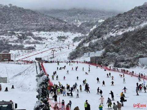 成都十大滑雪场排名?(太子岭滑雪怎么收费)-图3 成都十大滑雪场排名?(太子岭滑雪怎么收费)-图3