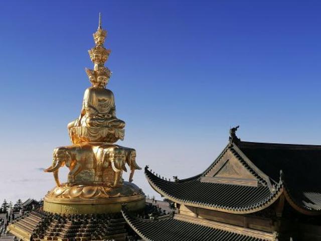 徒步爬峨眉山到金顶需要买门票吗?(峨眉山万年寺收费吗)-图3 徒步爬峨眉山到金顶需要买门票吗?(峨眉山万年寺收费吗)-图3