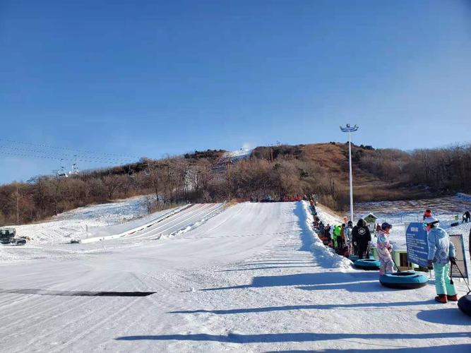 绥化到伊春沿途景点?(铁力滑雪场怎么收费)-图3 绥化到伊春沿途景点?(铁力滑雪场怎么收费)-图3