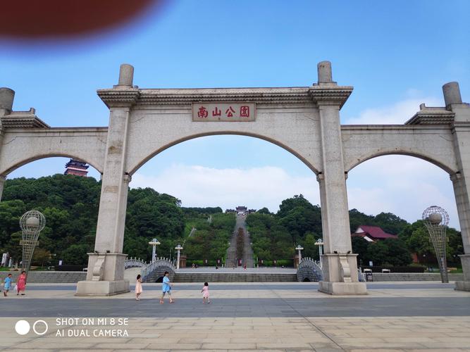 九江晚上适合情侣玩的地方?(九江市南山公园收费吗)-图3 九江晚上适合情侣玩的地方?(九江市南山公园收费吗)-图3