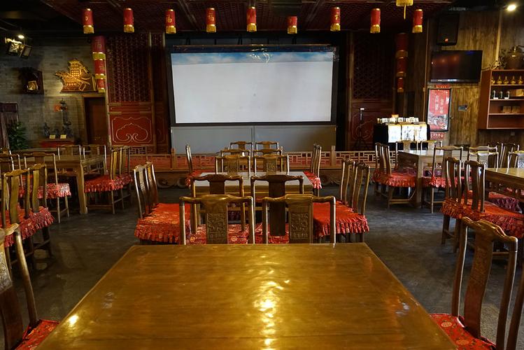 北京哪里有吃饭听戏的地方?(北京的老舍茶馆如何收费)-图2 北京哪里有吃饭听戏的地方?(北京的老舍茶馆如何收费)-图2
