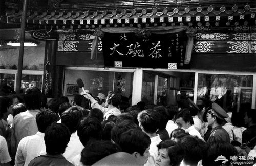 北京哪里有吃饭听戏的地方?(北京的老舍茶馆如何收费)-图3 北京哪里有吃饭听戏的地方?(北京的老舍茶馆如何收费)-图3