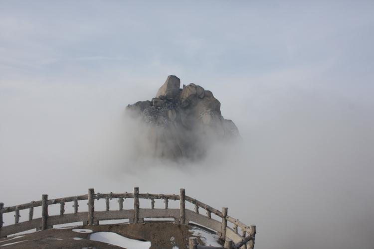 新乡天柱山最近免门票时间？(新乡周边不收费景点)