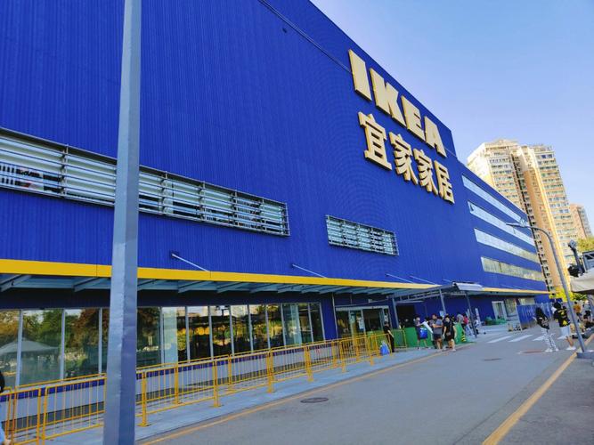 宜家西红门店和四元桥店哪个大？(北京西红门宜家停车收费标准)
