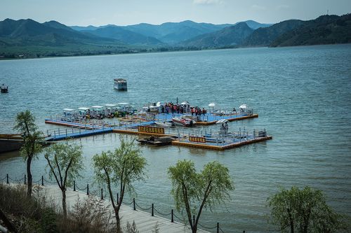 赤峰紫蒙湖太阳岛好玩吗？(打虎石水库在哪收费)