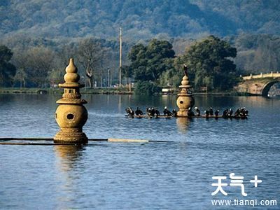 杭州西湖们票大概要多少钱一张?(杭州吴山景区收费吗)-图2 杭州西湖们票大概要多少钱一张?(杭州吴山景区收费吗)-图2