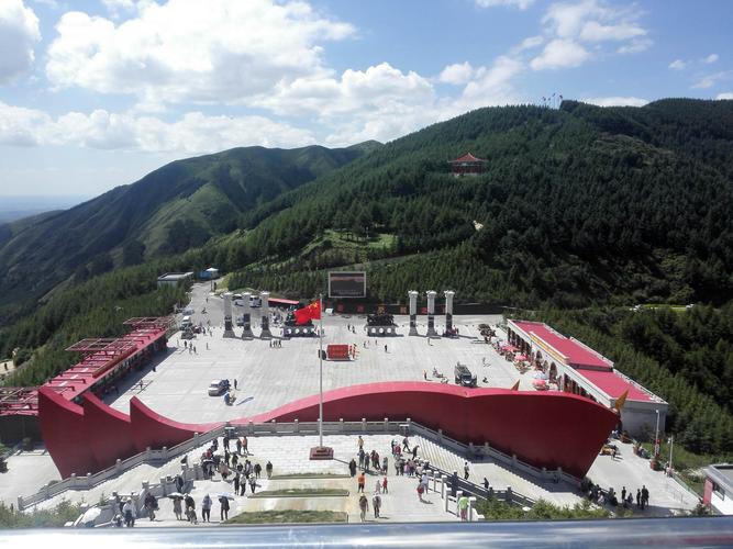 六盘山长征纪念馆能开车上去吗?(六盘山红军长征纪念馆收费)-图2 六盘山长征纪念馆能开车上去吗?(六盘山红军长征纪念馆收费)-图2