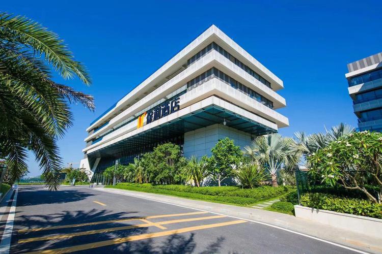 金可儿哪些酒店有?(南京朗?N希尔顿酒店停车收费吗)-图2 金可儿哪些酒店有?(南京朗?N希尔顿酒店停车收费吗)-图2
