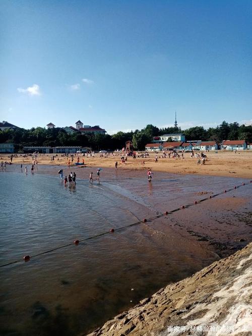 青岛第一海水浴场怎么停车？(八大关海水浴场收费吗)