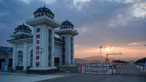 可汗山营业时间?(柴河到阿尔山收费么)-图3 可汗山营业时间?(柴河到阿尔山收费么)-图3