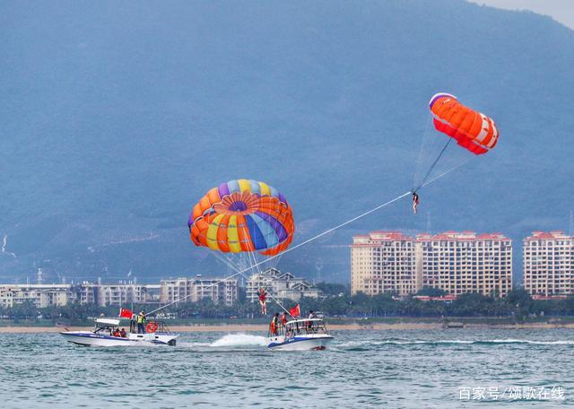 海南西岛旅游玩滑翔伞多少钱一次?(滑翔伞按人收费吗)-图2 海南西岛旅游玩滑翔伞多少钱一次?(滑翔伞按人收费吗)-图2