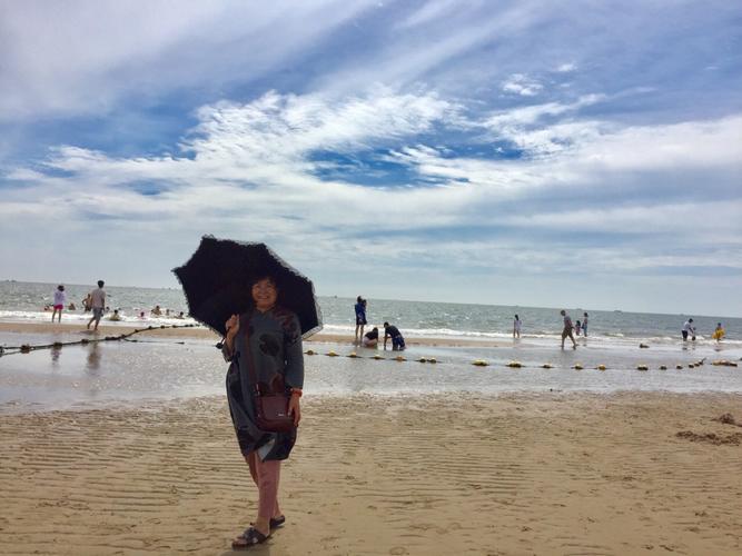 昌黎黄金海岸吃住攻略？(昌黎黄金海岸浴场收费)