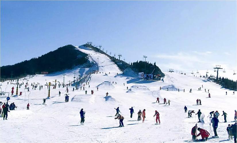 青岛周边滑雪场排名?(藏马山滑雪场收费)-图2 青岛周边滑雪场排名?(藏马山滑雪场收费)-图2