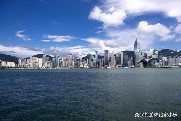 去港澳旅游需要准备多少钱啊?(扣除旅游团费用。)?(香港景点收费的)-图2 去港澳旅游需要准备多少钱啊?(扣除旅游团费用。)?(香港景点收费的)-图2