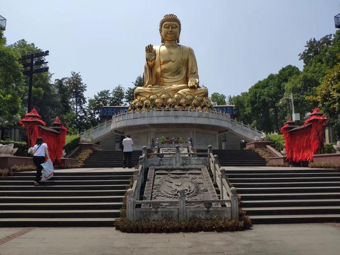 华岩寺附近有什么好玩的?(重庆市尖刀山收费吗)-图3 华岩寺附近有什么好玩的?(重庆市尖刀山收费吗)-图3