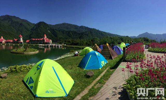 请问各位大大,现在去西岭雪山耍一趟,大概要花多少钱啊?请详细点。谢谢了?(西岭雪山停车场收费是多少钱)-图2 请问各位大大,现在去西岭雪山耍一趟,大概要花多少钱啊?请详细点。谢谢了?(西岭雪山停车场收费是多少钱)-图2