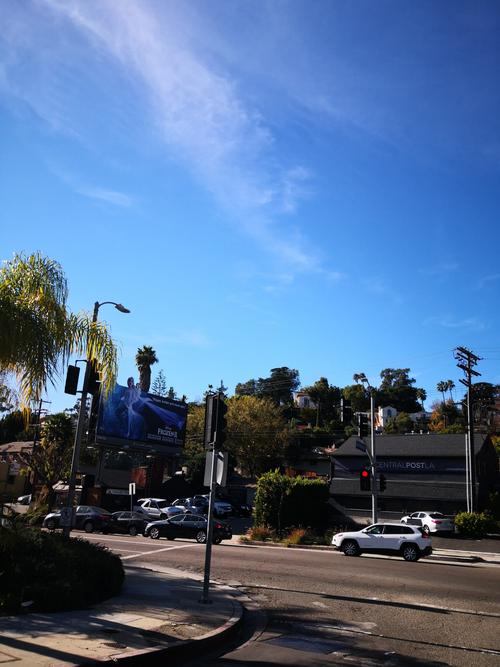 洛杉矶一年的消费大概是多少?(美国miami1号公路收费么)-图1 洛杉矶一年的消费大概是多少?(美国miami1号公路收费么)-图1