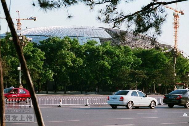 请问国家大剧院如何停车？(国家大剧院 附近停车场收费)