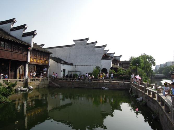 月河历史街区要门票吗?(月河街区收费么)-图3 月河历史街区要门票吗?(月河街区收费么)-图3