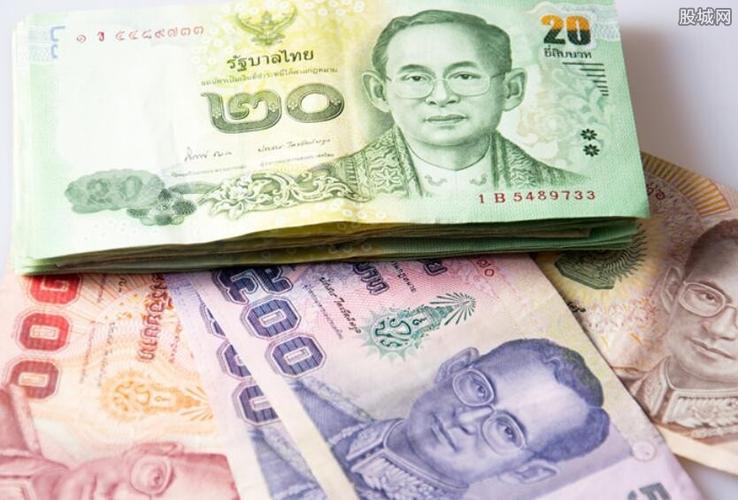 泰国的钱币能换多少人民币？(泰国兑换店怎么收费)