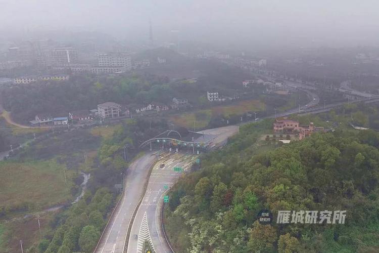 衡阳西渡至雁峰路有多远?(衡阳西渡收费站地图)-图2 衡阳西渡至雁峰路有多远?(衡阳西渡收费站地图)-图2