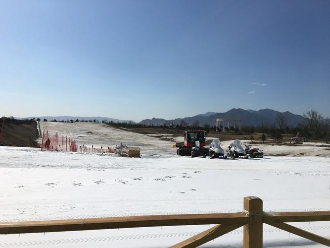 华彬庄园滑雪场门票?(北京滑雪场收费标准)-图3 华彬庄园滑雪场门票?(北京滑雪场收费标准)-图3