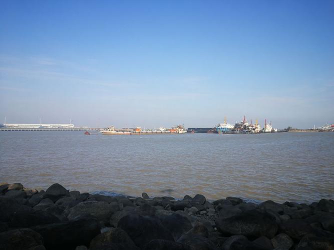 免费旅游景点,上海哪些旅游景点免费?(吴淞码头停车收费吗)-图2 免费旅游景点,上海哪些旅游景点免费?(吴淞码头停车收费吗)-图2