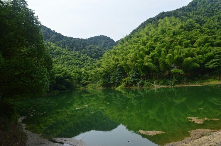 绍兴十里筠溪风景区收费吗？(绍兴景点及收费便准么)-图3