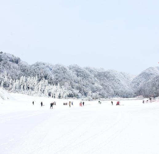 重庆滑雪地排名?(重庆滑雪场收费标准)-图3 重庆滑雪地排名?(重庆滑雪场收费标准)-图3