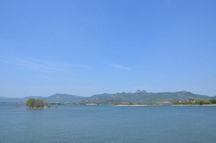 雪野湖晚上好玩吗?(去雪野水库游玩收费吗)-图2 雪野湖晚上好玩吗?(去雪野水库游玩收费吗)-图2