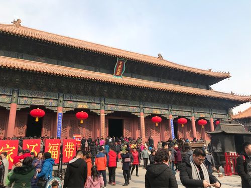 泰山春节营业时间？(2018岱庙春节收费吗)
