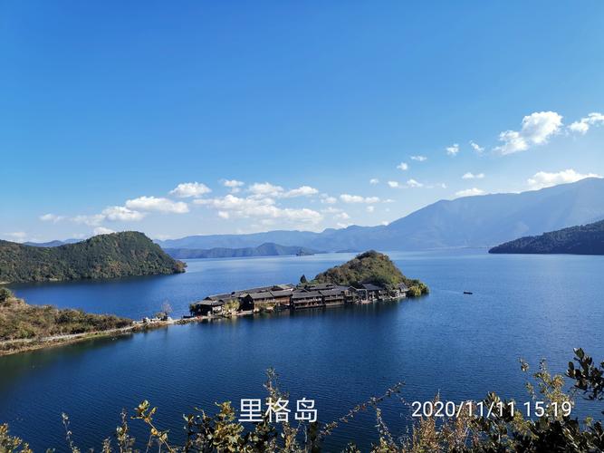 进了泸沽湖景区能自驾游览吗?(泸沽湖环湖公路边停车场收费吗)-图3 进了泸沽湖景区能自驾游览吗?(泸沽湖环湖公路边停车场收费吗)-图3