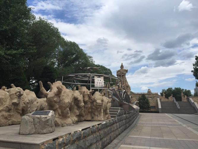 榆树市旅游必去十大景点?(元大都城垣遗址公园停车场收费)-图3 榆树市旅游必去十大景点?(元大都城垣遗址公园停车场收费)-图3
