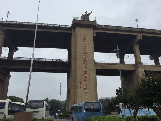 南京哪些大桥收费?(南京的长江大桥收费吗)-图3 南京哪些大桥收费?(南京的长江大桥收费吗)-图3