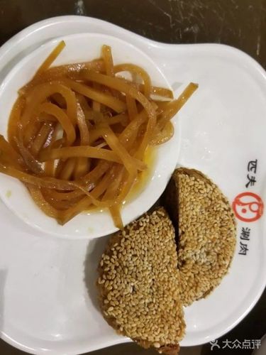 匹夫涮肉烧饼多少钱？(匹夫涮肉城收费标准)