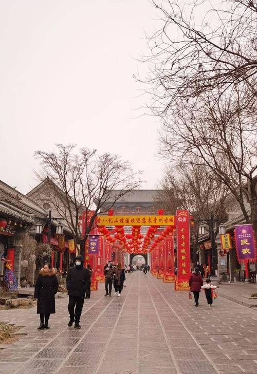 青州不夜城停车场停哪个门合适?(青州古城停车收费)-图2 青州不夜城停车场停哪个门合适?(青州古城停车收费)-图2