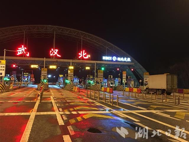 武汉到仙桃的高速上,途经哪几个收费站?(新桥出口收费站图片大全)-图3 武汉到仙桃的高速上,途经哪几个收费站?(新桥出口收费站图片大全)-图3