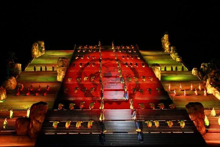 泰安封禅大典2022结束时间?(泰山大剧院停车场收费)-图3 泰安封禅大典2022结束时间?(泰山大剧院停车场收费)-图3