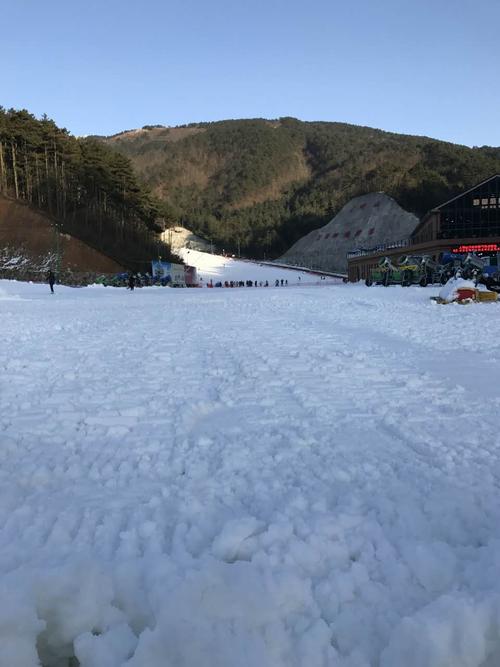 浙江十大滑雪场排名?(大明山滑雪场 收费)-图3 浙江十大滑雪场排名?(大明山滑雪场 收费)-图3