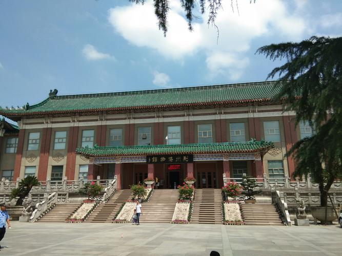 荆州博物馆附近哪里可以停车?(荆州博物馆需要收费吗)-图3 荆州博物馆附近哪里可以停车?(荆州博物馆需要收费吗)-图3