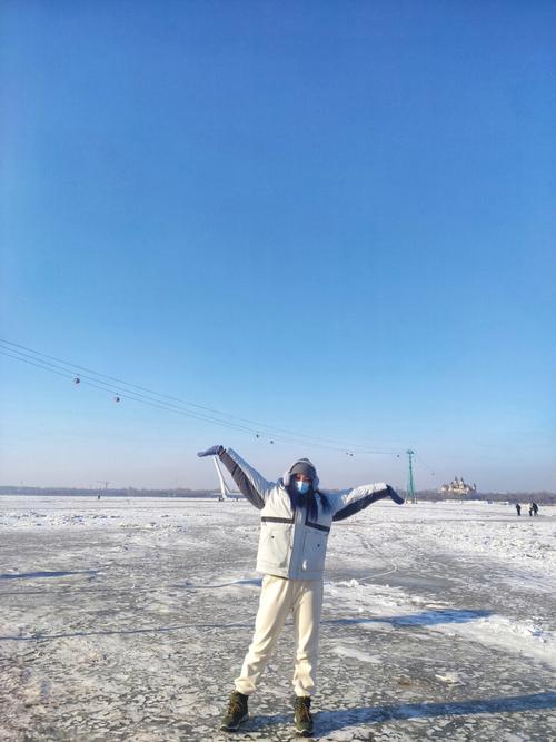 去东北旅游哪里最便宜?(查干湖滑雪场收费标准)-图3 去东北旅游哪里最便宜?(查干湖滑雪场收费标准)-图3