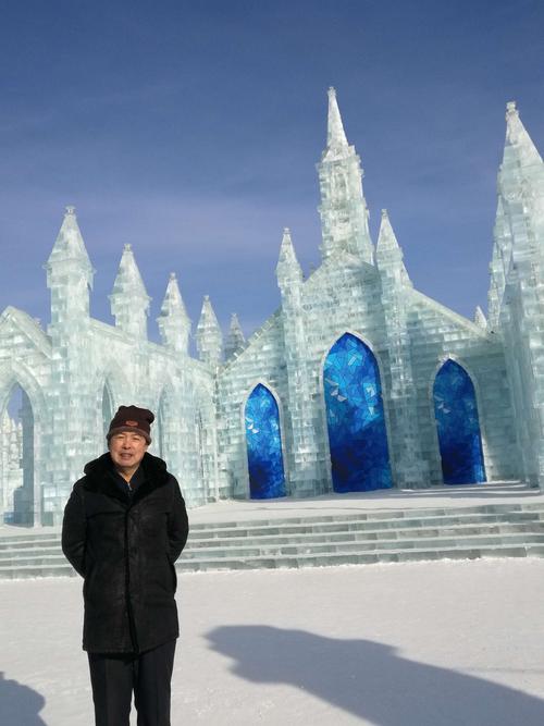 哈尔滨冰雪大世界能滑雪吗?(2018哈尔滨冰雕节收费)-图3 哈尔滨冰雪大世界能滑雪吗?(2018哈尔滨冰雕节收费)-图3