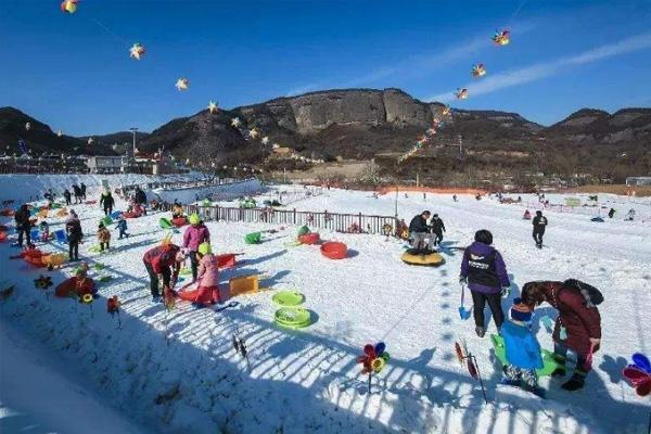 白鹿仓滑雪场门票?(白鹿原滑雪场收费)-图2 白鹿仓滑雪场门票?(白鹿原滑雪场收费)-图2
