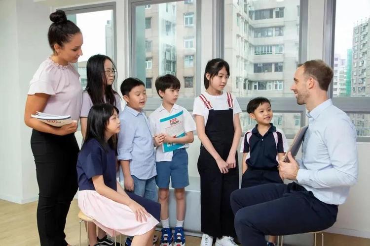香港孩子一般几岁上初一呀?(去香港带儿童收费吗)-图2 香港孩子一般几岁上初一呀?(去香港带儿童收费吗)-图2